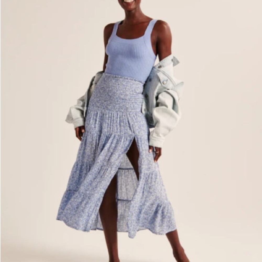 A&F Light Blue Floral Tiered Midaxi Skirt w/ slit